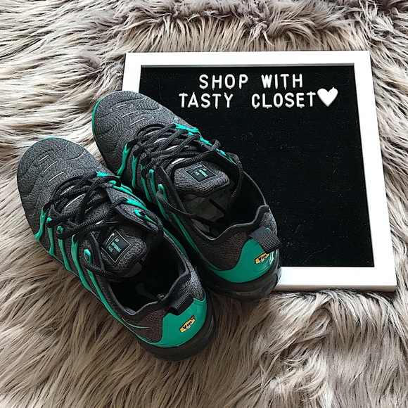 Nike air vapormax plus sneakers - Picture 7 of 8